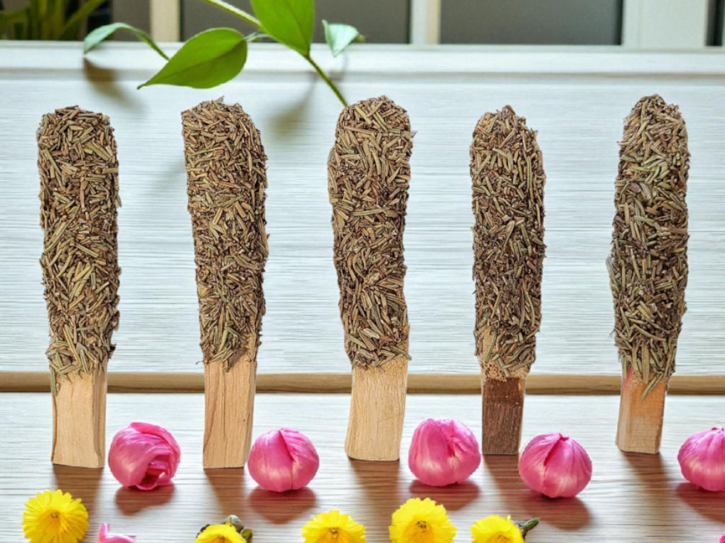 Palo Santo Sticks (Dipped & Rolled)